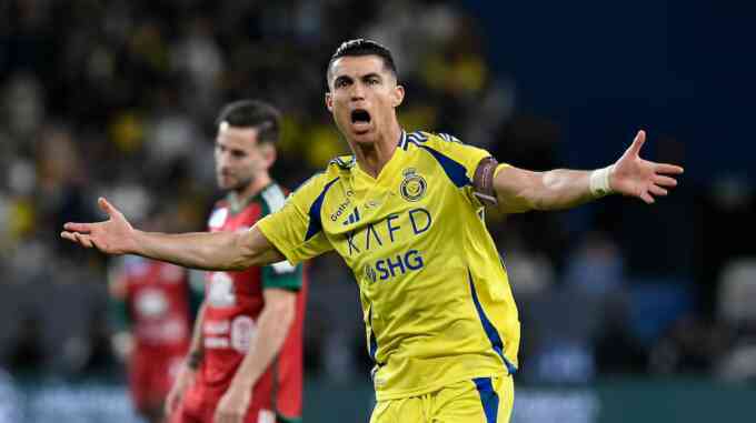 Ronaldo tịt ngòi trong thất bại của Al Nasr