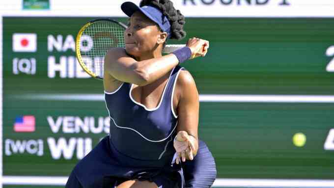 Venus Williams trở lại thi đấu ở tuổi 44