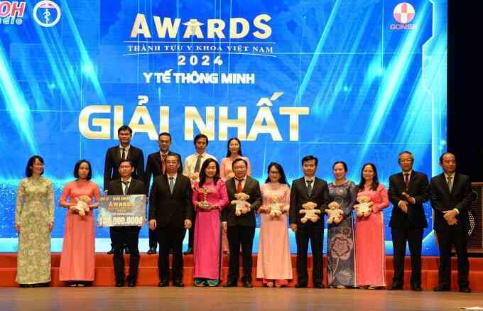 Cổng tra cứu hành nghề y dược TP HCM giành giải thành tựu y khoa