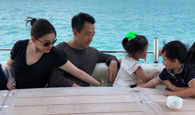 Chồng cũ Từ Hy Viên: `Vợ, anh rất nhớ em`