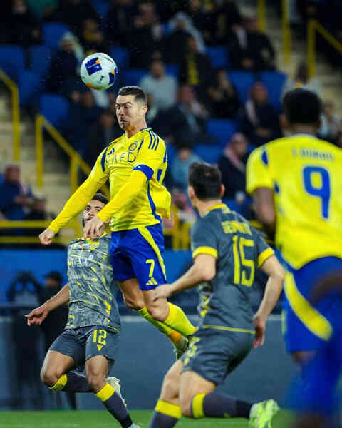 Ronaldo lập cú đúp, Al Nassr chắc suất top 3 Cúp C1 châu Á