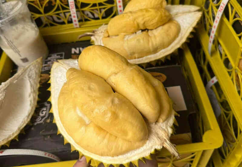 Giá rau xanh rẻ như cho, thịt lợn bất ngờ tăng sau Tết