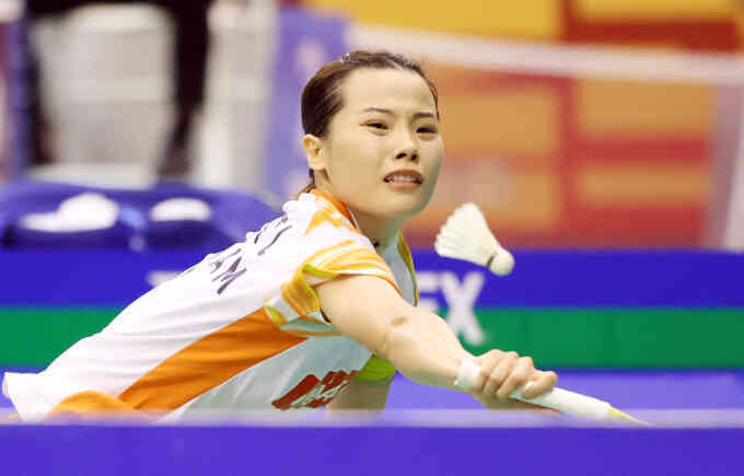 Thùy Linh thua cựu số một thế giới ở giải Anh