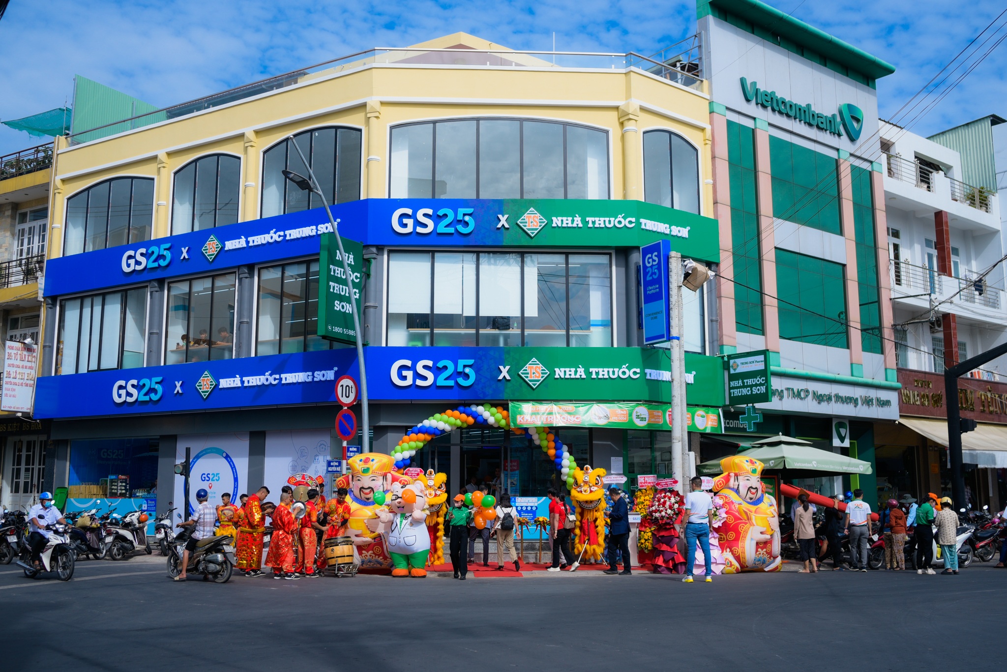 Trung Sơn Pharma và GS25 khai trương mô hình nhà thuốc - cửa hàng tiện lợi