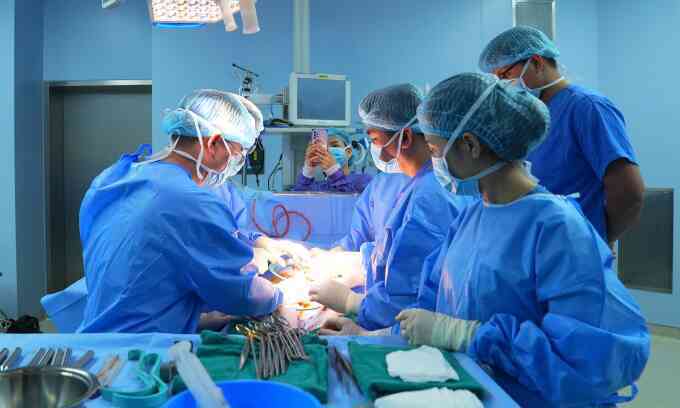 Nhập viện sau nhiều năm uống thuốc 