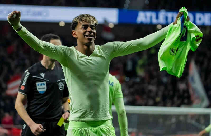 Barca chiếm ngôi đầu La Liga: Ma thuật Lamine Yamal
