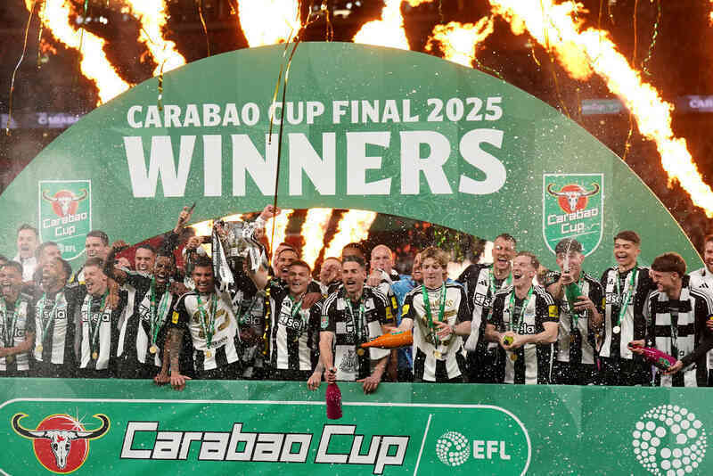 Newcastle thắng đẹp Liverpool: Viết lại lịch sử
