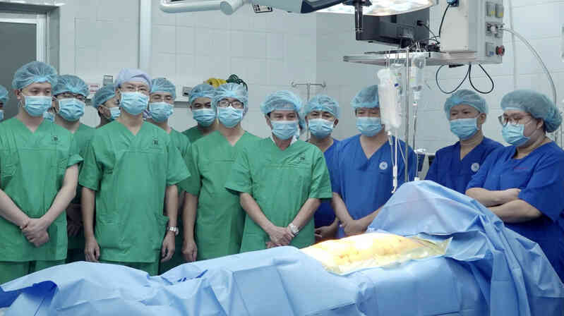 7 bệnh nhân ở TPHCM và Huế được cứu từ mô tạng của người đàn ông chết não