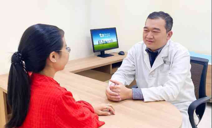 Bị ung thư phổi có ăn thịt gà được không?