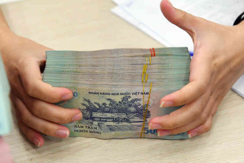 Anh em trong nhà cùng đăng ký bố mẹ là người phụ thuộc có được không?