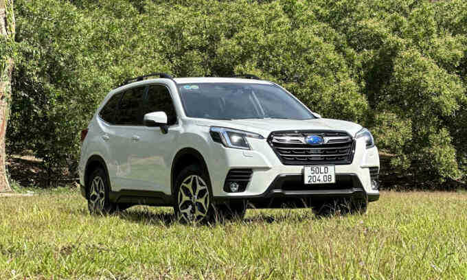 Subaru Forester và Volkswagen Tiguan đua giảm giá trăm triệu đồng