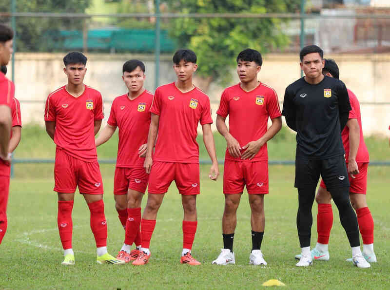Nhận định Việt Nam vs Lào: HLV Kim Sang Sik làm gì để thắng to