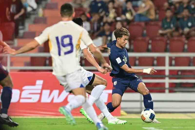 Tuyển Thái Lan nhọc nhằn đánh bại Sri Lanka ở vòng loại Asian Cup