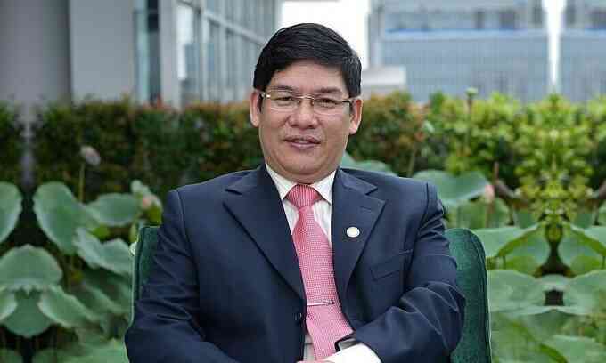 Chủ tịch Vikki Bank đăng ký bán hết cổ phiếu HDB