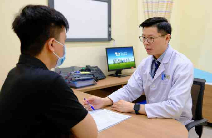 Khi nào điều trị ung thư phổi bằng liệu pháp nhắm trúng đích?