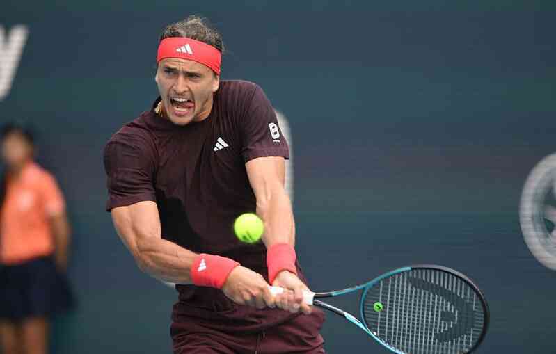 Zverev bị loại, Djokovic tăng khả năng vô địch Miami Open