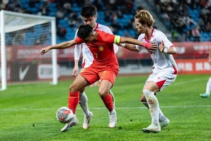 Báo Trung Quốc chê tơi tả đội nhà dù cầm hòa U22 Việt Nam