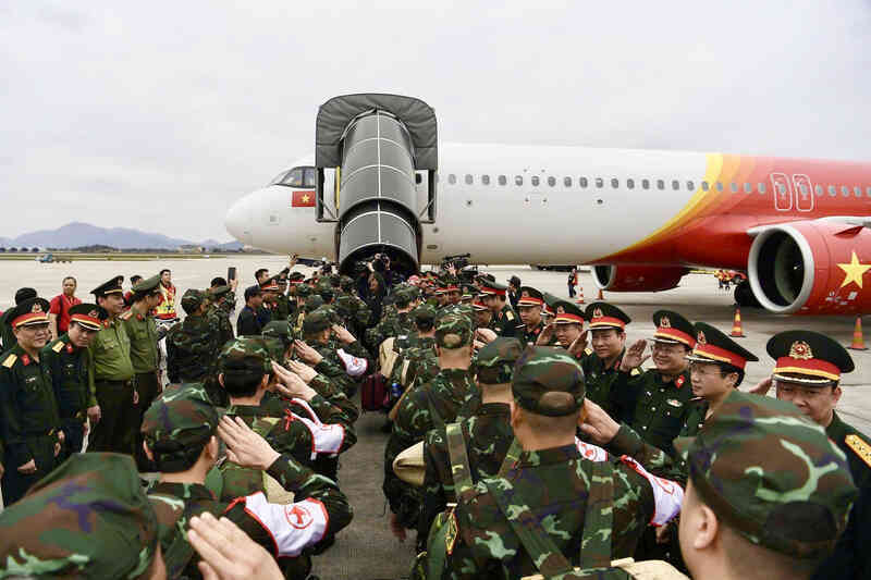 2 chuyến bay của Việt Nam đi cứu trợ động đất Myanmar