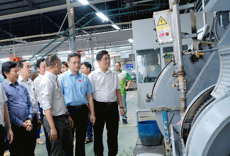 EVNSPC triển khai nhiều giải pháp tiết kiệm năng lượng