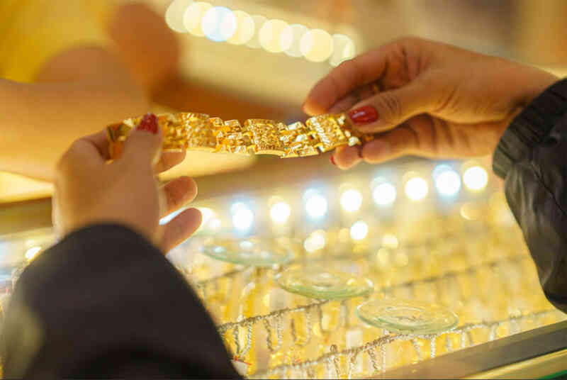 Thế giới tăng như vũ bão, vàng trong nước bùng nổ trên đỉnh mới
