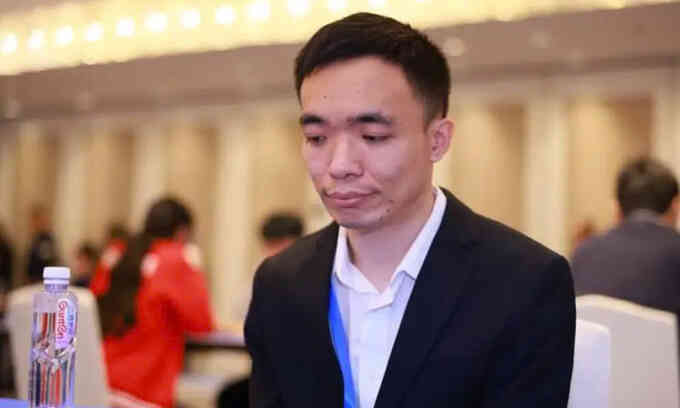 Cao thủ cờ tướng từng mua bán độ, vô địch khi trở lại thi đấu