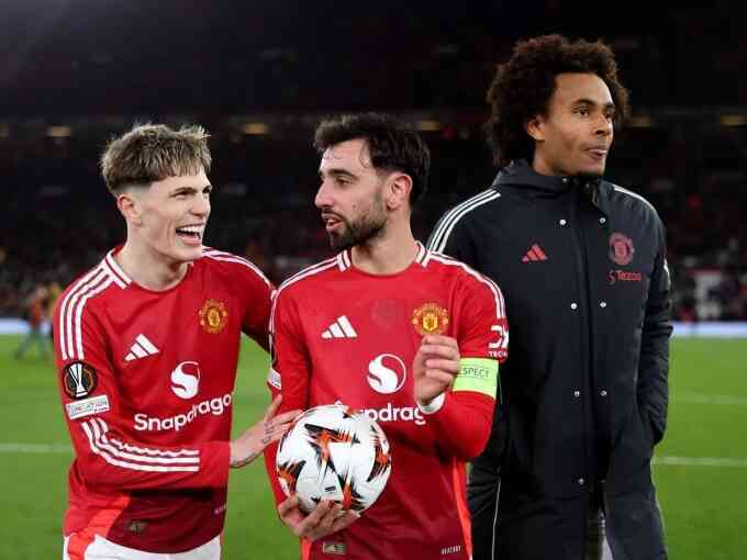 Man Utd mang đội hình mạnh du đấu châu Á