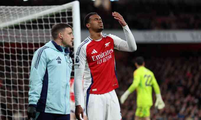 Arteta than thở khi mất 4 trụ cột trong một tuần