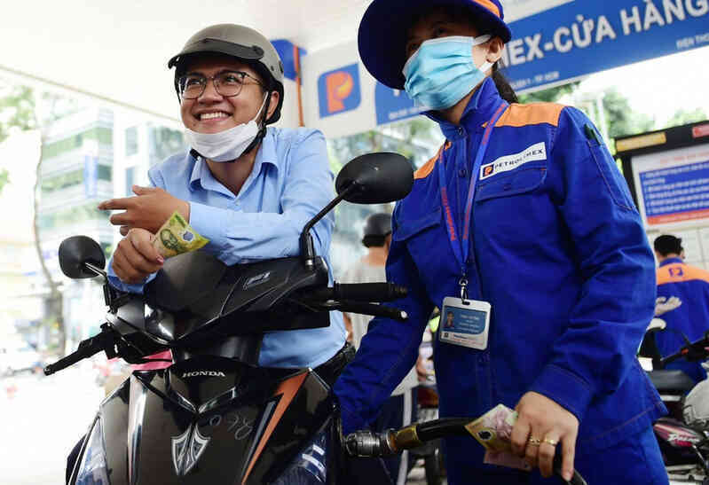 Giá xăng trong nước có thể tăng lần thứ 3 liên tiếp
