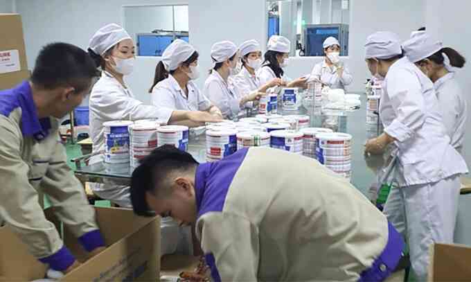 Kiểm tra cơ sở sản xuất, kinh doanh sữa và thực phẩm tại TP HCM