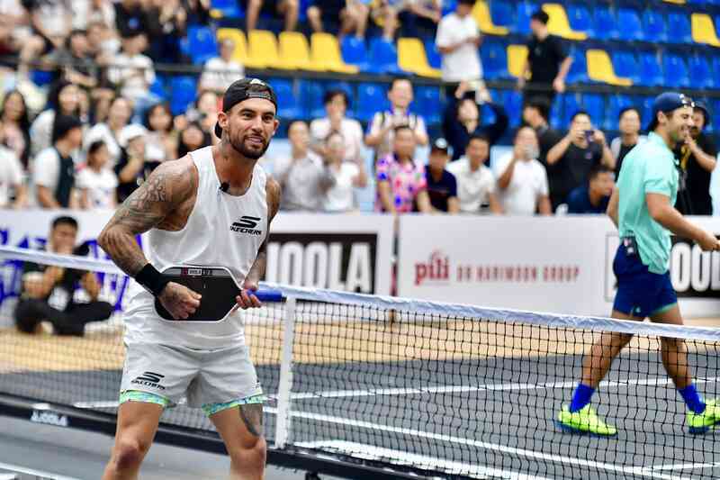 Ngôi sao pickleball tiết lộ bí quyết thành công với cú đánh trái tay