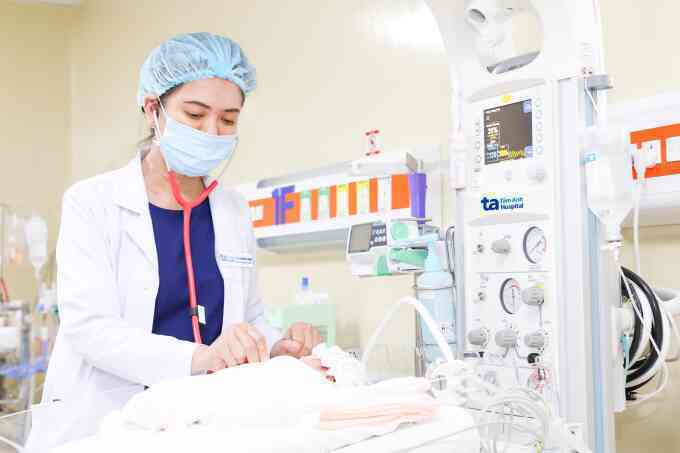 5 bệnh thường gặp ở trẻ sinh non