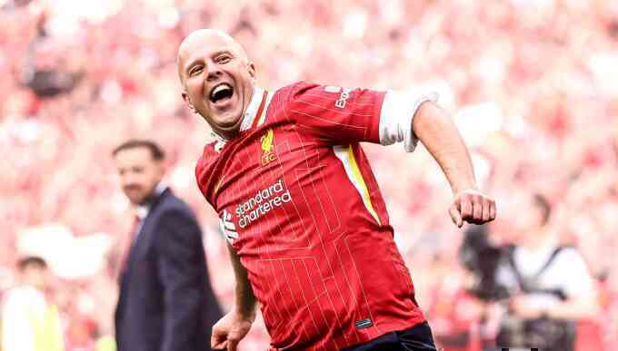 Slot hát tri ân Klopp trong ngày Liverpool vô địch