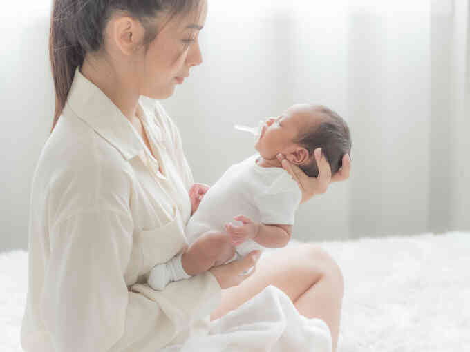 Đang cho con bú, tiêm vaccine dại có ảnh hưởng không?