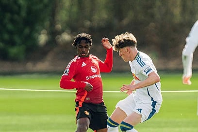 Sao trẻ Man Utd ghi 6 bàn trong một hiệp đấu tại giải U18