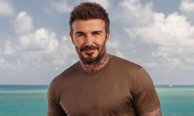 David Beckham ngăn nắp đến mức `vợ con phát cáu`