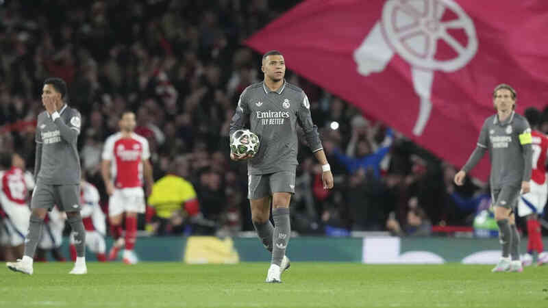 Sao Arsenal đắc ý khiến bạn thân Mbappe cứ gặp là… tắt điện