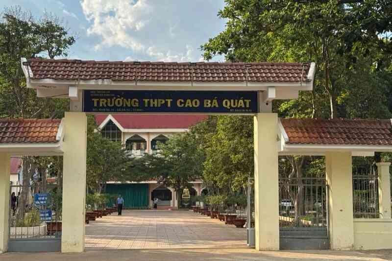Sở Giáo dục vào cuộc vụ học sinh "tự nguyện" bảo lưu kết quả lớp 12