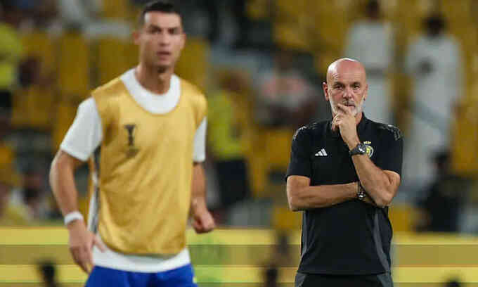 HLV ám chỉ Al Nassr đá hay hơn khi vắng Ronaldo