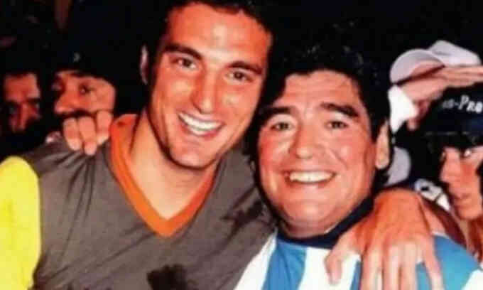 Scaloni chọn Ronaldo, bỏ Maradona khỏi đội hình vĩ đại