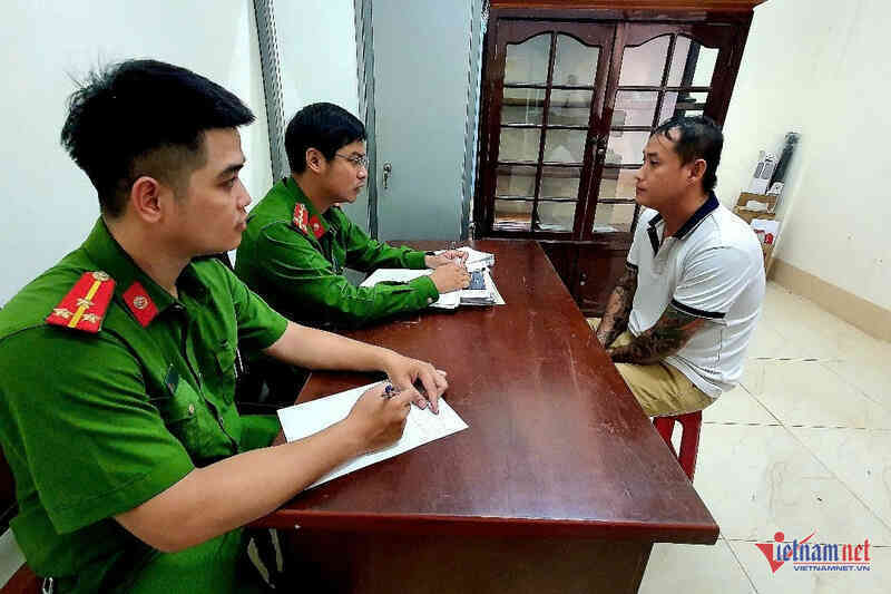 Bắt giữ đối tượng thuê 3 ô tô tự lái mang đi cầm cố