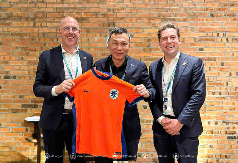 Lãnh đạo VFF dự Đại hội FIFA