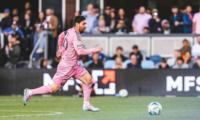 Messi phung phí cơ hội trong trận hòa của Inter Miami