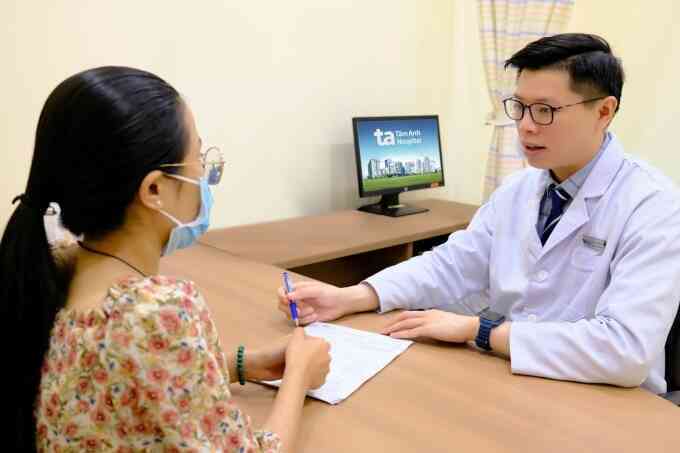 Tác dụng phụ thường gặp khi hóa trị ung thư phổi