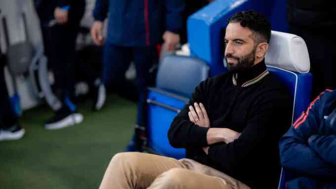 Amorim: `Đấu Chelsea là cách chuẩn bị tốt nhất cho chung kết Europa League`