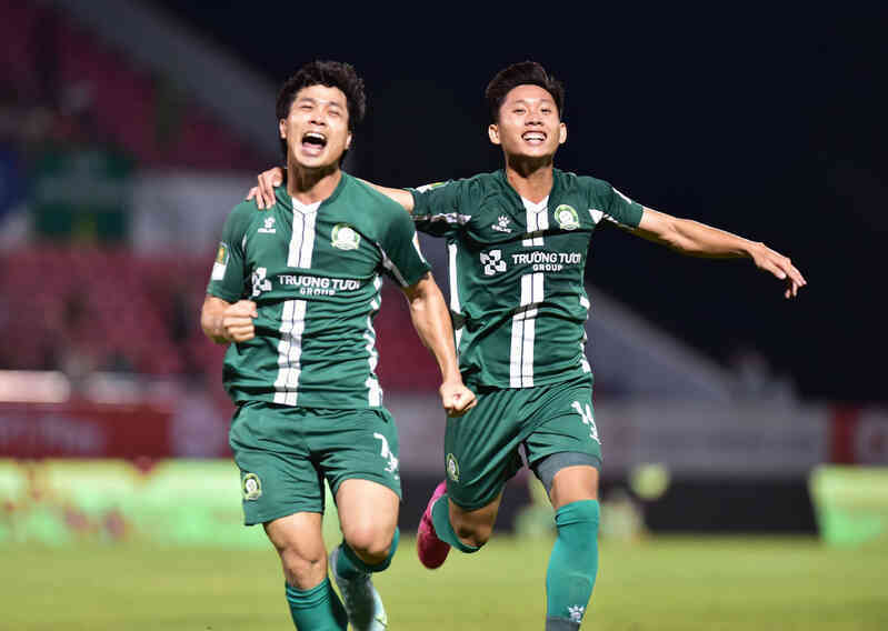 Giải hạng Nhất: Công Phượng cùng Bình Phước tranh vé play-off