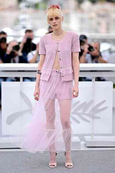 Phim Kristen Stewart đạo diễn được khen tại Cannes