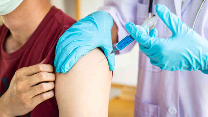 Các loại vaccine cần tiêm nhắc