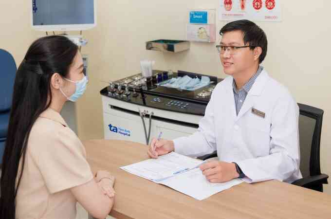 Nhỏ nước chanh vào mắt, mũi chữa bệnh gây biến chứng