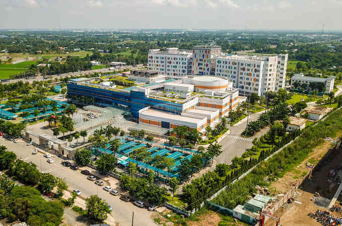 Ruộng lúa vùng ven lột xác thành cụm y tế hiện đại nhất TP HCM