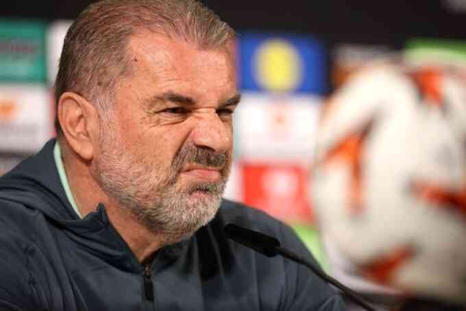 HLV Postecoglou sẵn sàng rời Tottenham